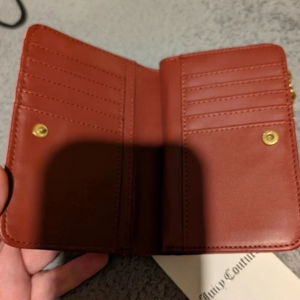 ❤️▪️Juicy Couture ▪️UK  Exclusive twig pink  medium zipper wallet